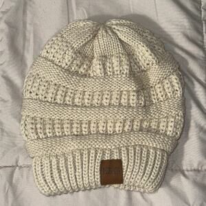Redess Oatmeal Beanie
